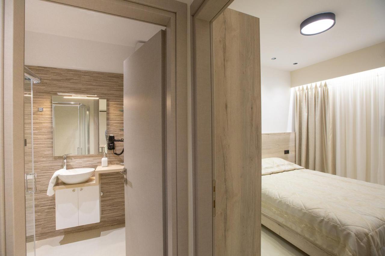 יואנינה Marianthe Apartments מראה חיצוני תמונה