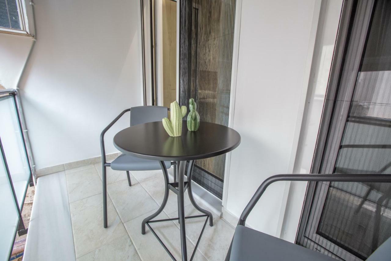 יואנינה Marianthe Apartments מראה חיצוני תמונה